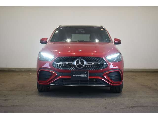 Mercedes-Benz GLA-Class 2