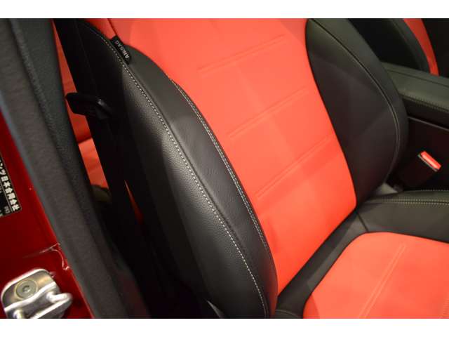 Mercedes-Benz GLA-Class 10