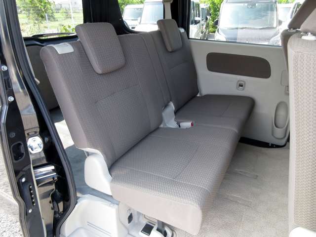 Nissan NV100 Clipper 11
