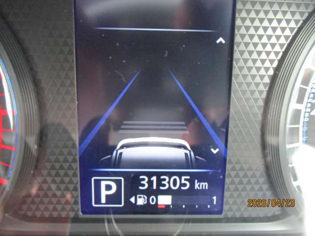 Mitsubishi eK X 3