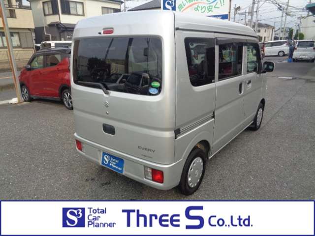 Suzuki Every 12