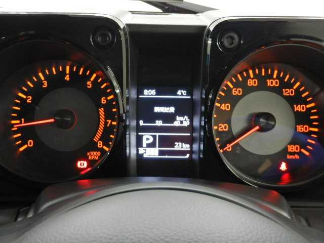 Suzuki Jimny Nomade 12