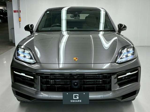 Porsche Cayenne Coupe 11
