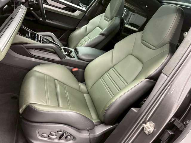 Porsche Cayenne Coupe 8