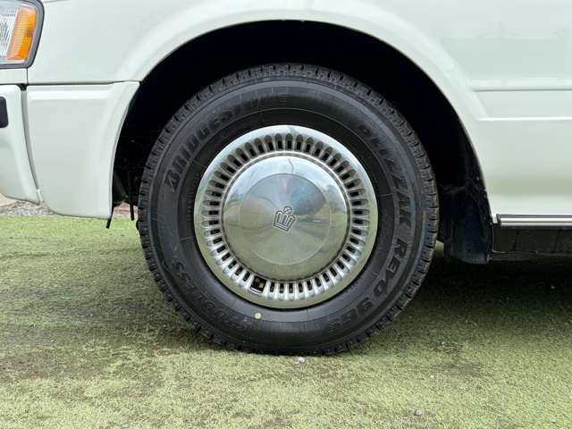 Toyota Crown Van 11