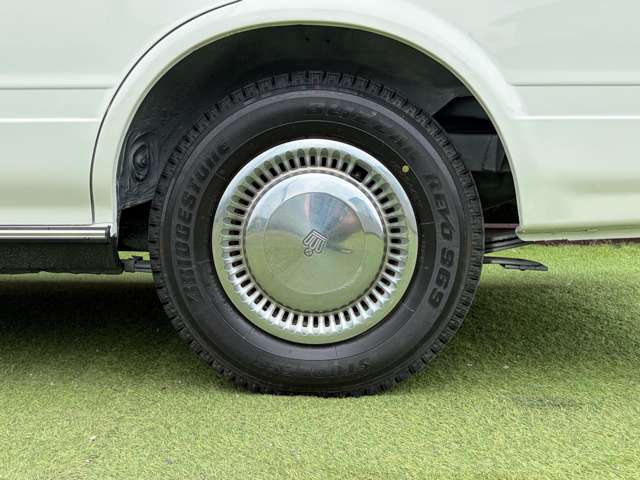 Toyota Crown Van 12