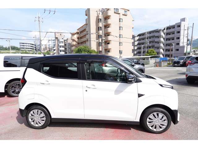 Mitsubishi eK X EV 10