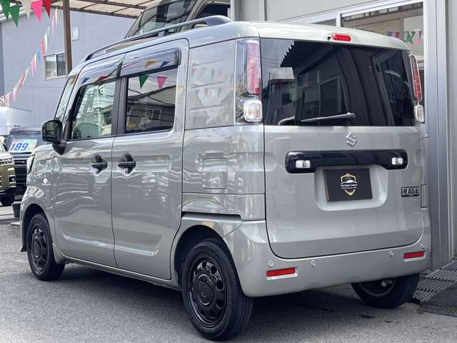 Suzuki Spacia Base 7