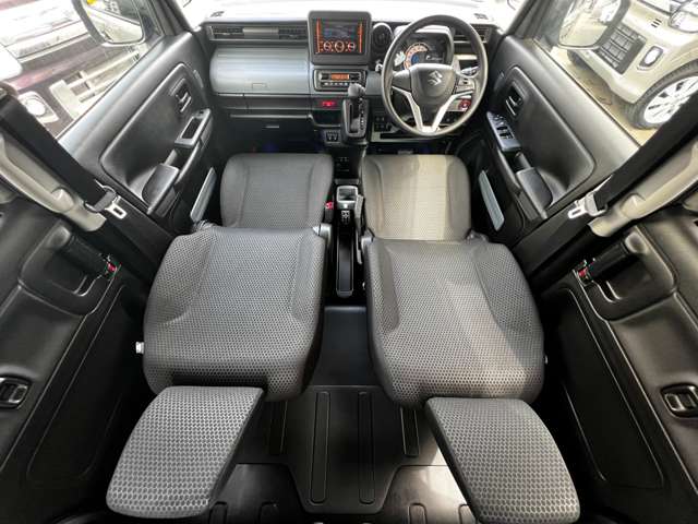 Suzuki Spacia Base 8