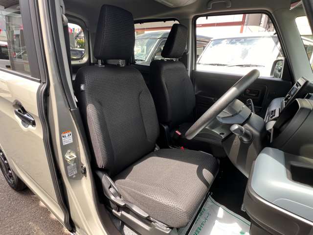 Suzuki Spacia Base 9