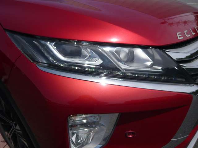 Mitsubishi Eclipse Cross 12