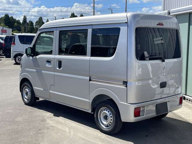 Suzuki Every 3