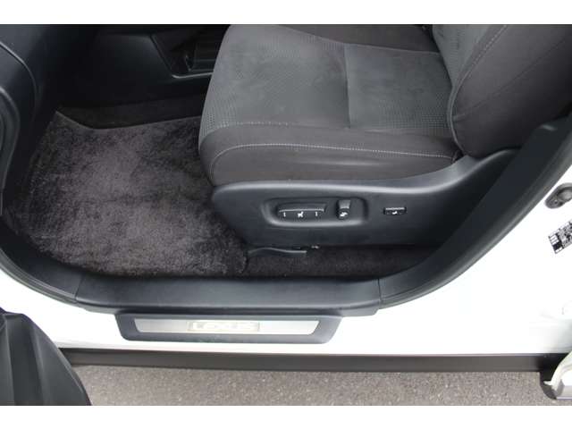 Lexus RX 12