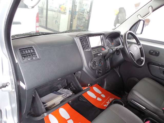 Toyota Town Ace Van 11