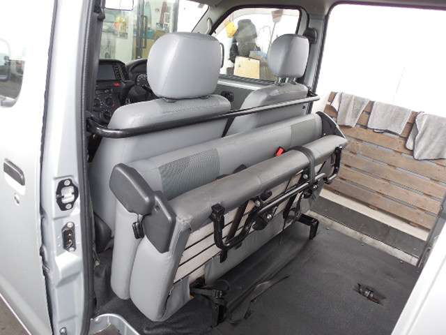Toyota Town Ace Van 8