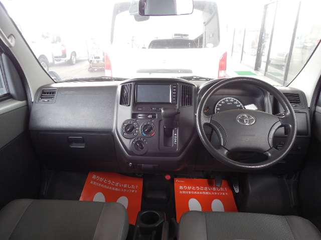 Toyota Town Ace Van 9