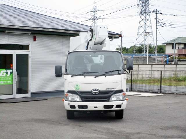 Hino Dutro 5