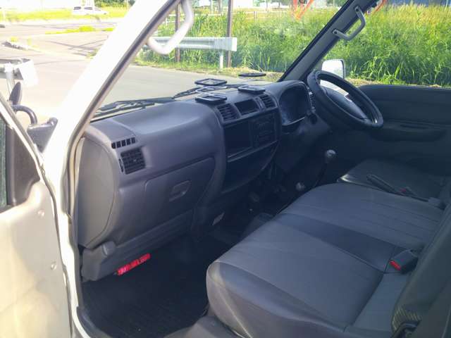 Nissan Vanette 7