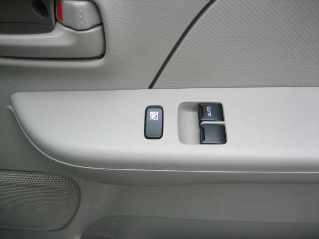 Nissan NV100 Clipper 10
