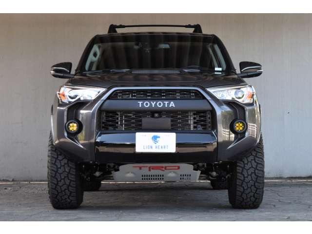 Toyota 4ランナー 3