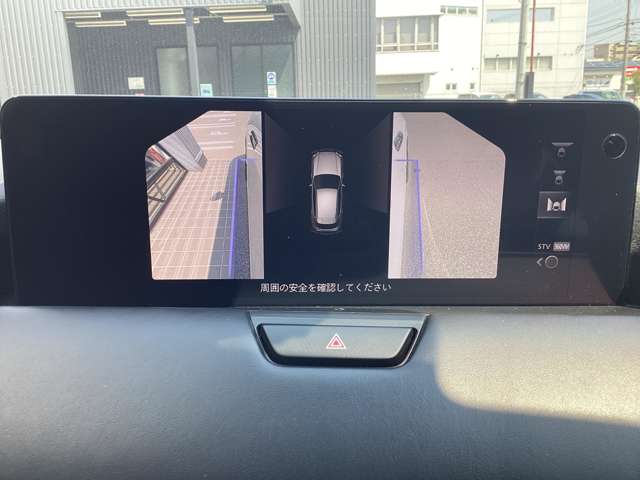 Mazda CX-60 8