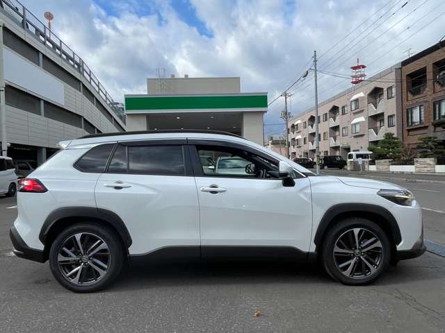 Toyota Corolla Cross 4