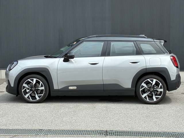 MINI Aceman 10