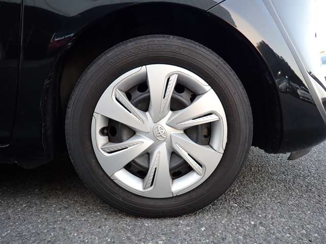 Toyota Sienta 9