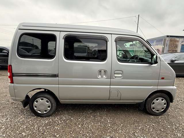 Suzuki Every 8