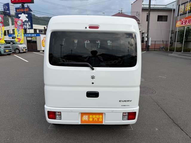Suzuki Every 12