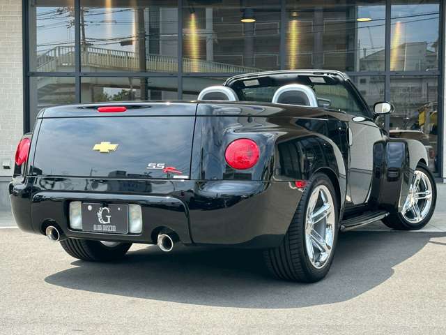 Chevrolet SSR 7