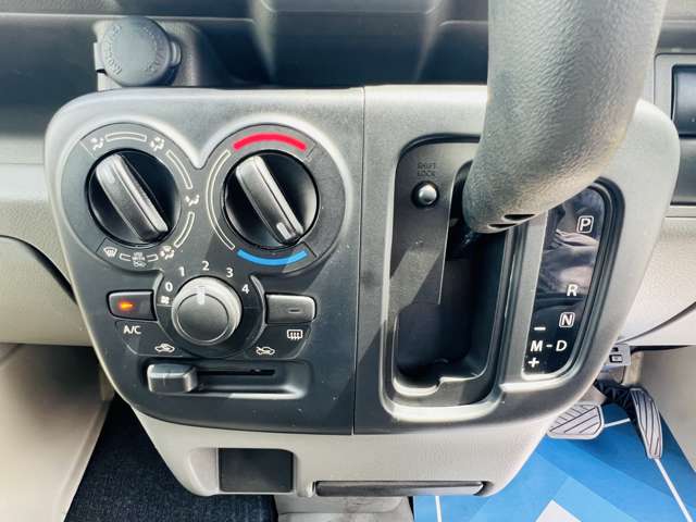 Suzuki Every 12