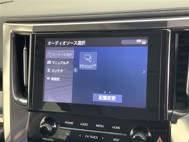 Toyota Vellfire 8