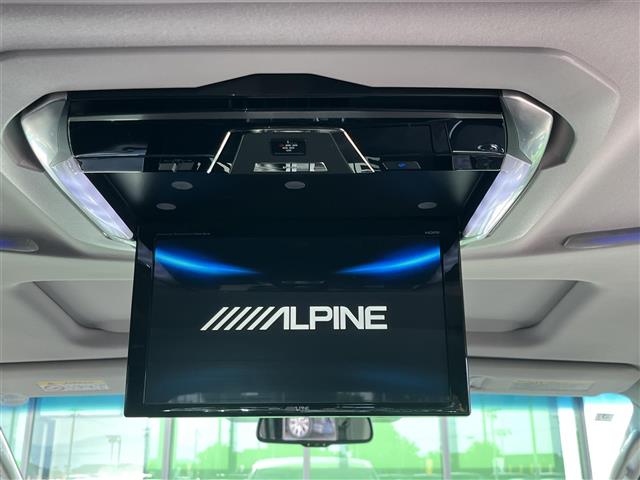 Toyota Vellfire 7