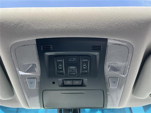 Toyota Vellfire 10