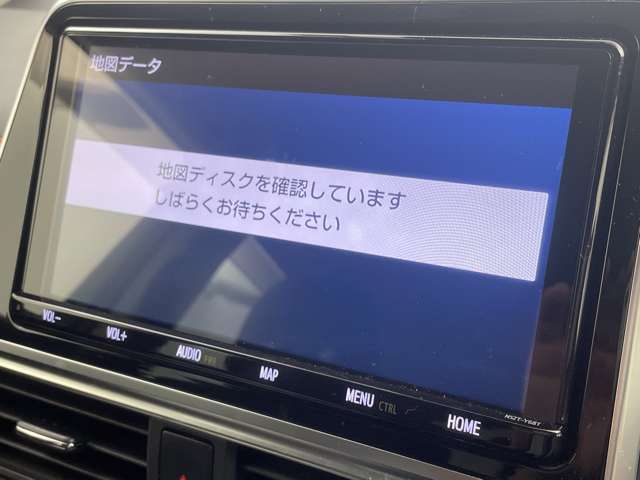 Toyota Sienta 7