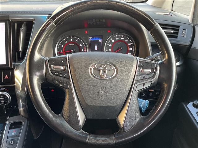 Toyota Alphard 10