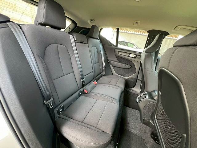 Volvo XC40 12