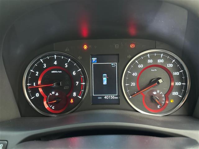 Toyota Alphard 4