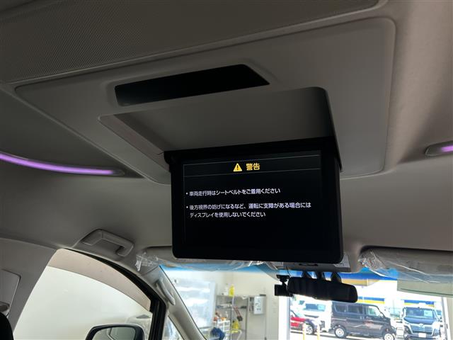 Toyota Alphard 5