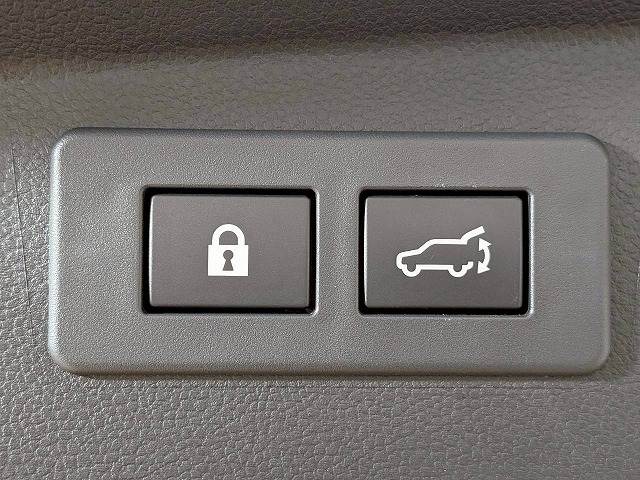 Subaru Legacy Outback 11