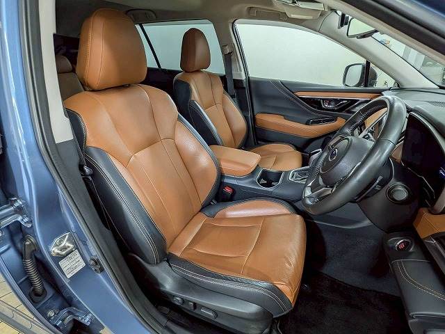Subaru Legacy Outback 5