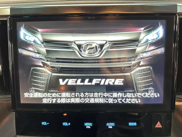 Toyota Vellfire 6