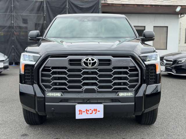 Toyota Tundra 2