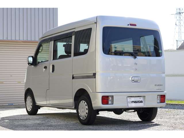 Suzuki Every 12