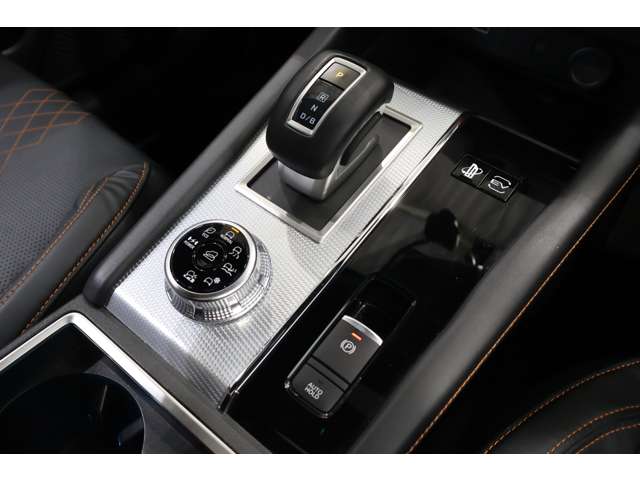 Mitsubishi Outlander 10
