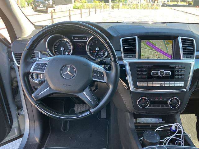 Mercedes-Benz GL-Class 3