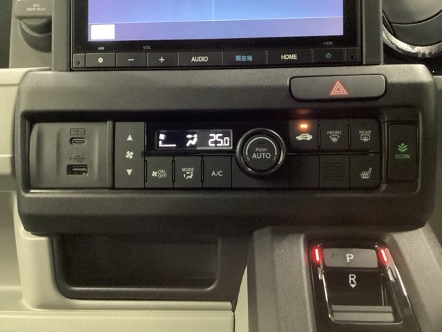 Honda N-VAN e: 10