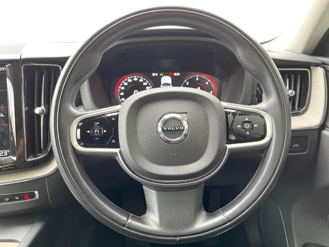 Volvo XC60 10