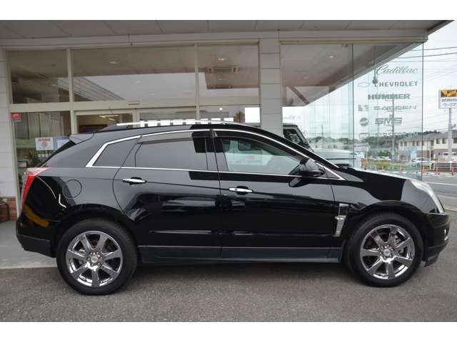 Cadillac SRXCrossover 3